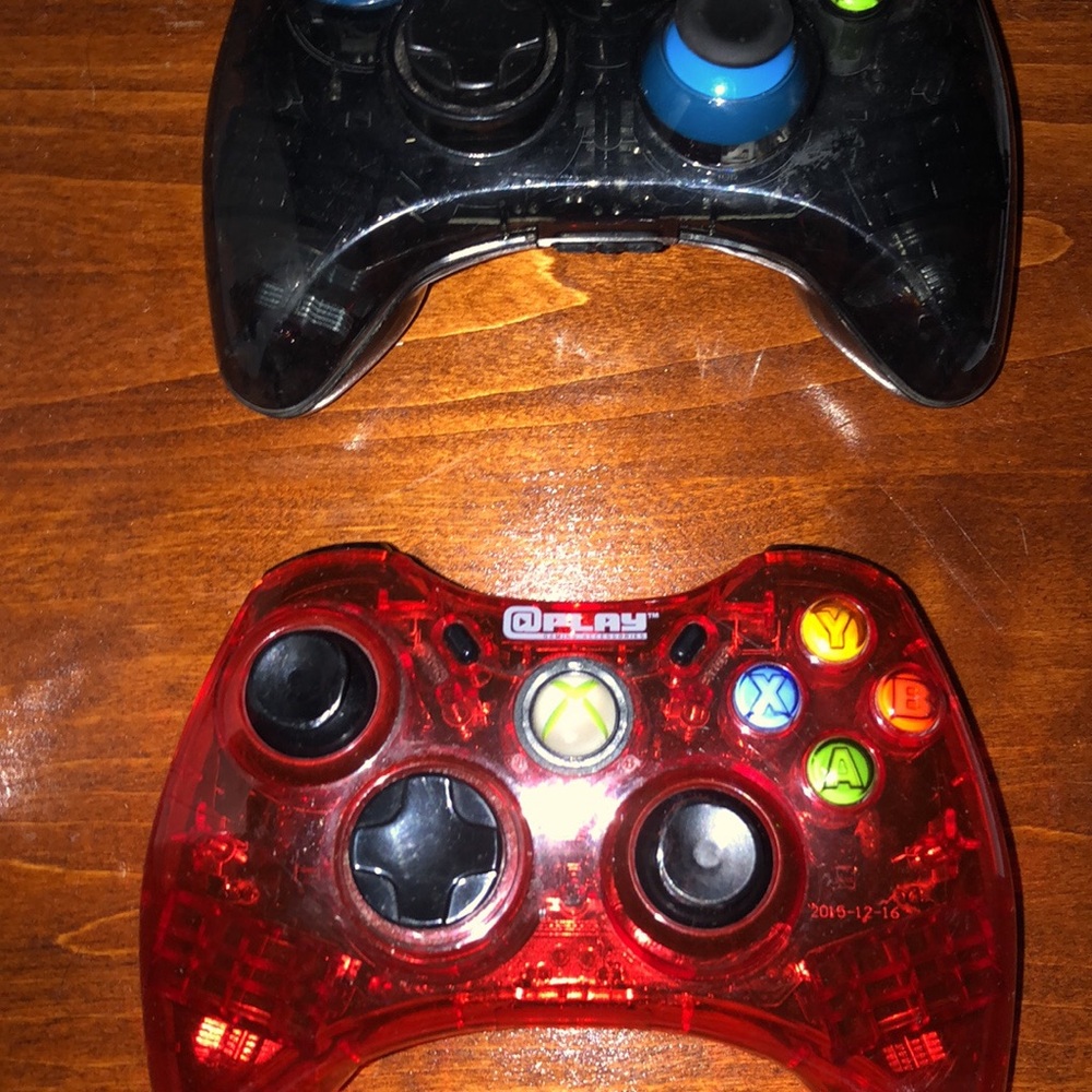 Xbox 360 - Picture 3 of 4